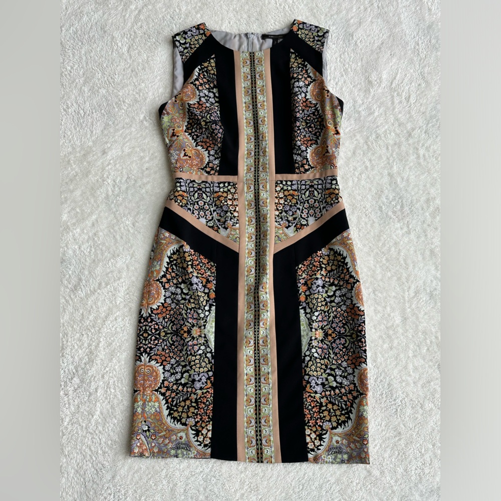 BCBG Black and Gold Sheath Dress Sleeveless Crew Neck